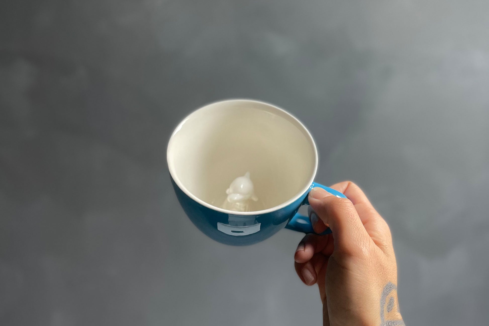 Dolphin (Ocean Blue) - Creature Cups